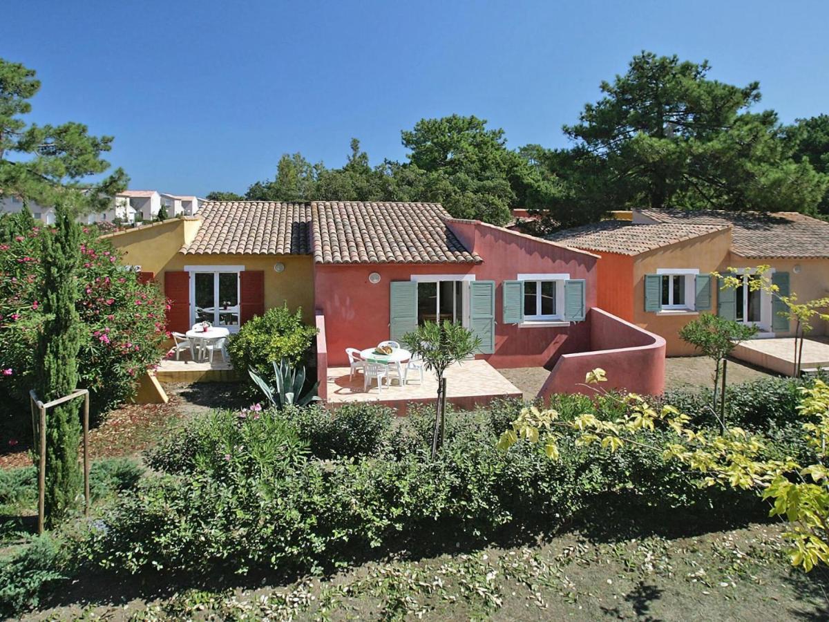 Apartment Near The Sea, Borgo-Plage Borgo  Exterior photo