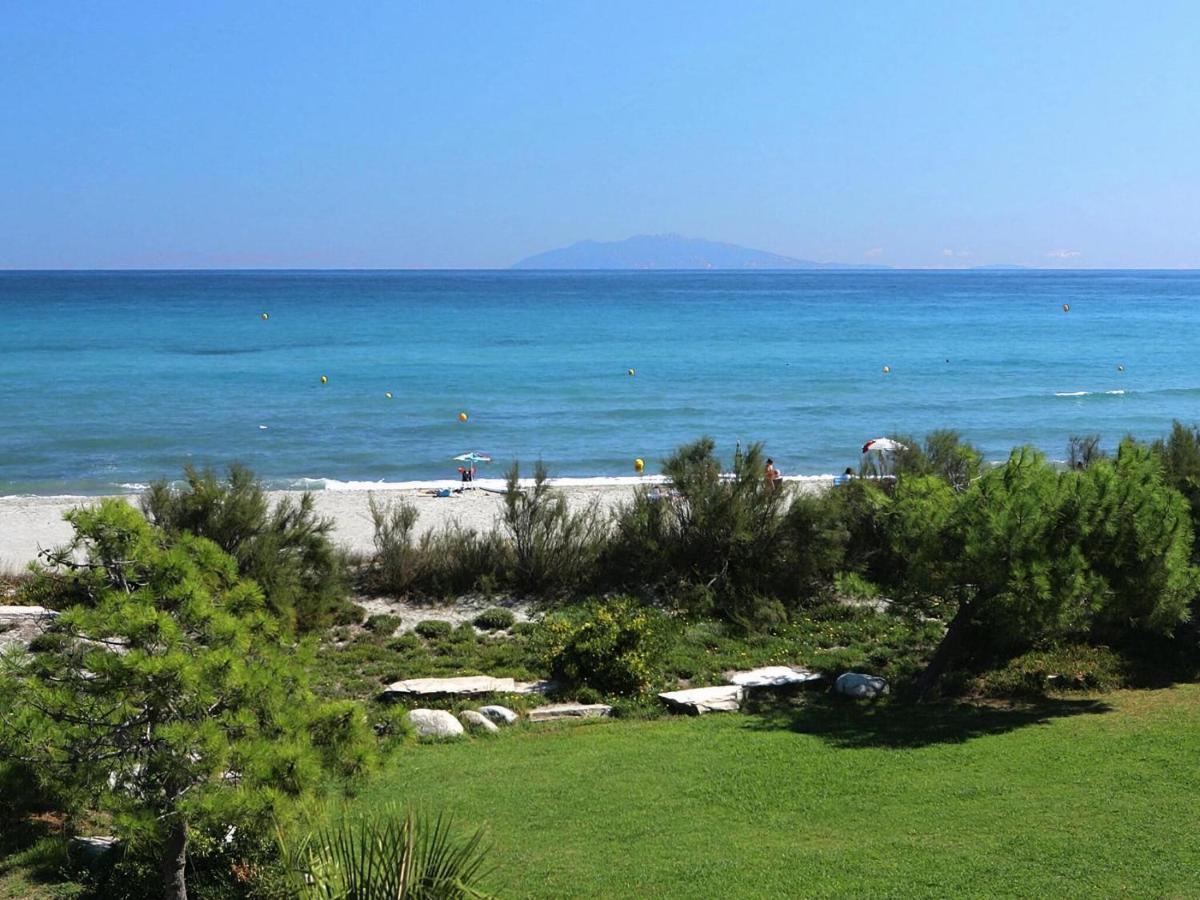 Apartment Near The Sea, Borgo-Plage Borgo  Exterior photo